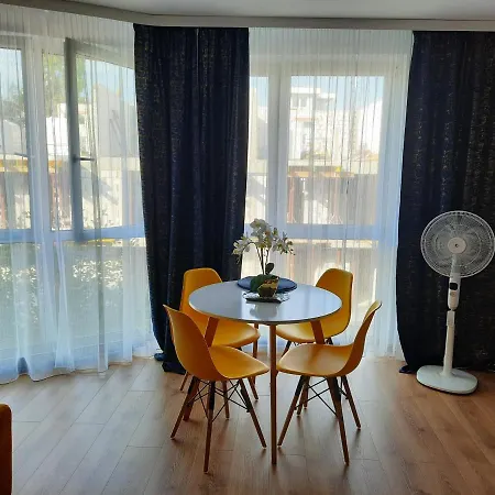 Apartament W Kolobrzegu Blisko Plazy, Parku I Promenady Exterior photo